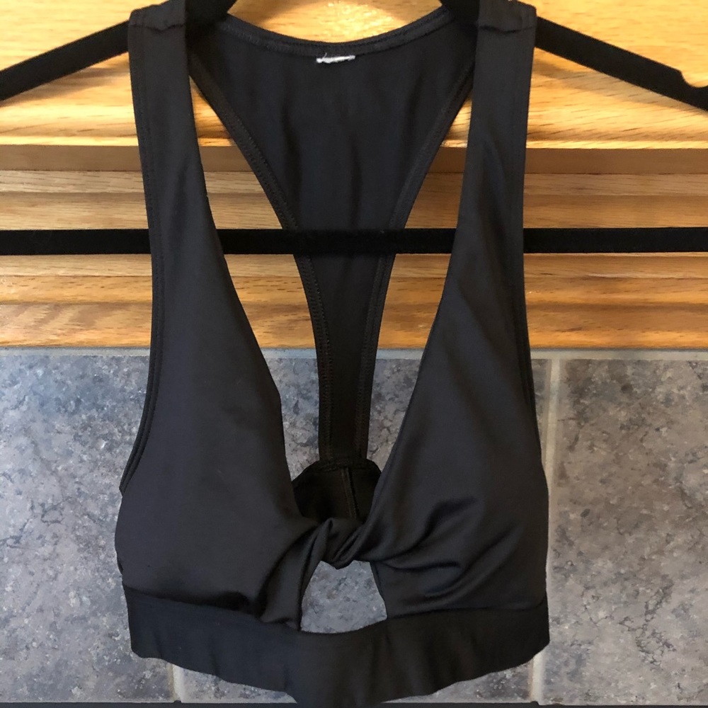 Victoria’s Secret PINK black sports bra